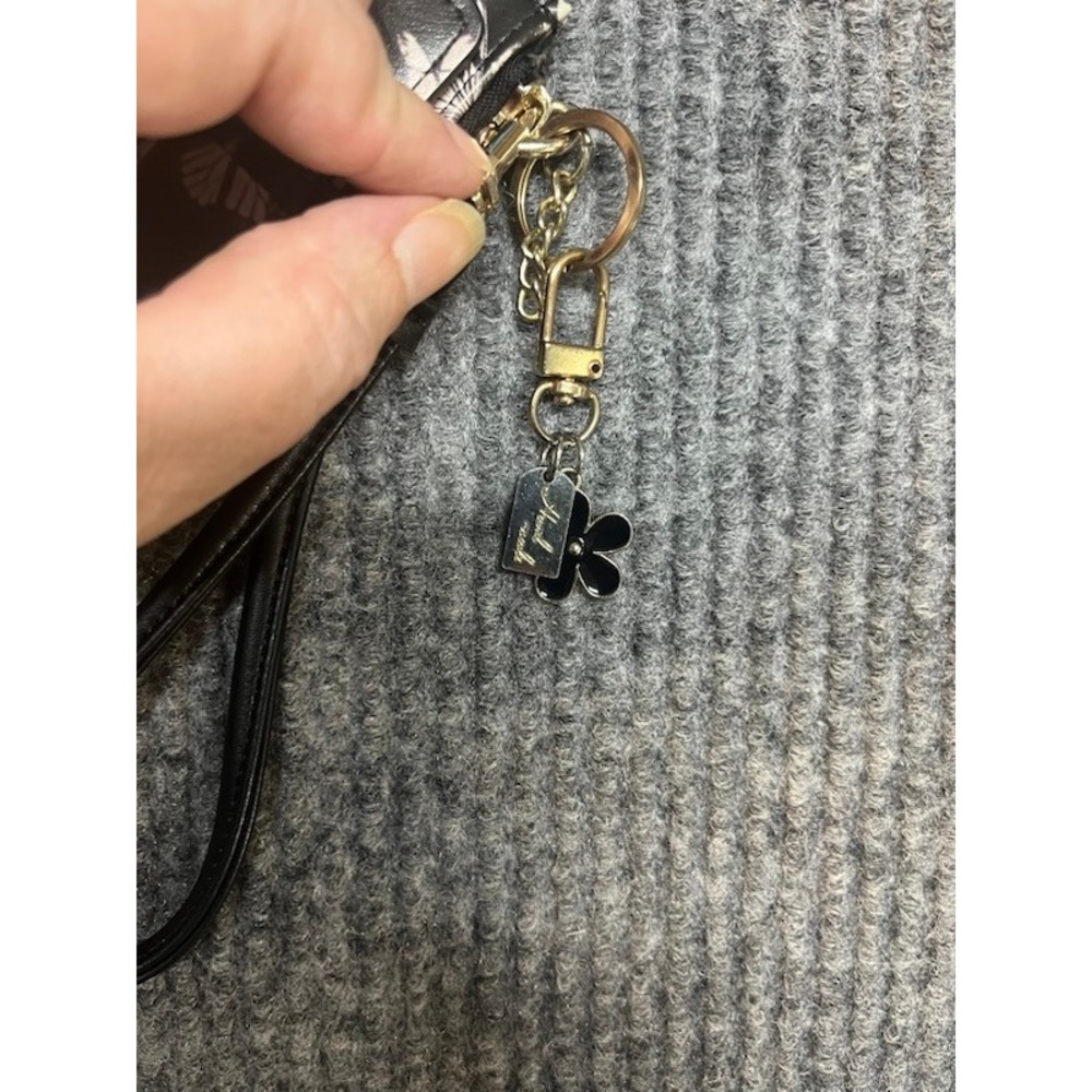Black Butterfly Print Wristlet Wallet Card Holder Zip Pouch Gold Tone Hardware - Picture 4 of 4